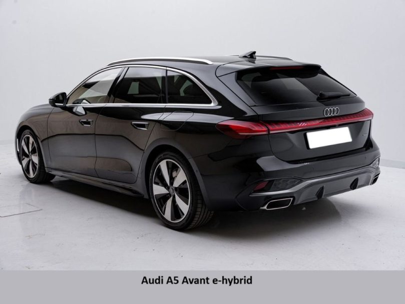 AUDI A5 Avant E-Hybrid Quattro
299hp - 04/2025 - 10.900kms - Prix: 67.500€