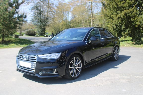 AUDI A4 3.0 TDI  S-Line Quattro Tiptronic
272ch - 10/2017 - 99.000 kms - révisée - CT : OK !  Parfait état général ! Superbe Occasion rare !